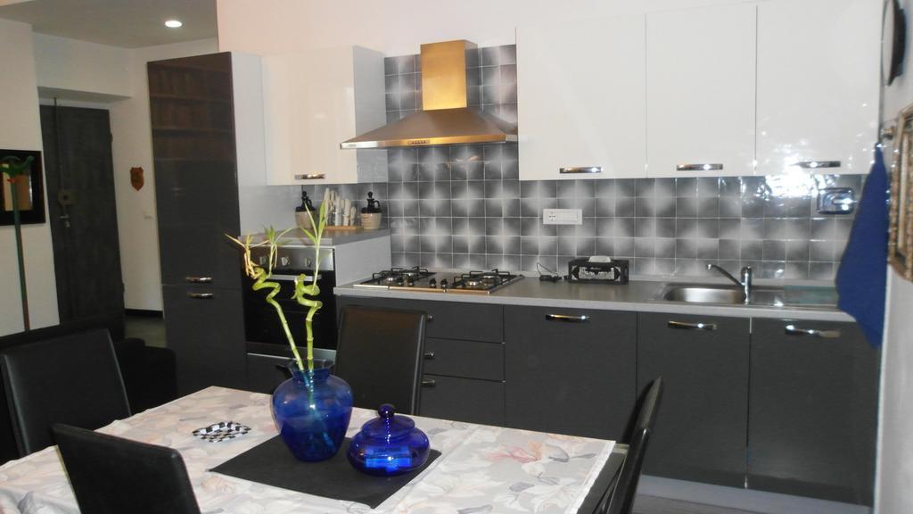 Chez Elio Apartman La Spezia Szoba fotó